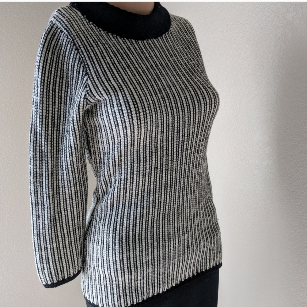 Wool 3/4 sleeve sweater XS - Picture 3 of 6